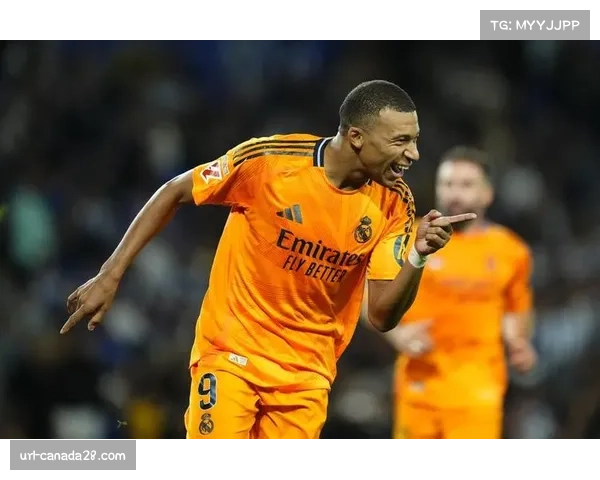 皇马4-1大胜皇家社会登顶积分榜,维尼修斯双响主导比赛 皇马4-1大胜皇家社会登顶积分榜,维尼修斯双响主导比赛